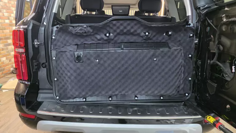 Шумоизоляция двери TANK 500 6
